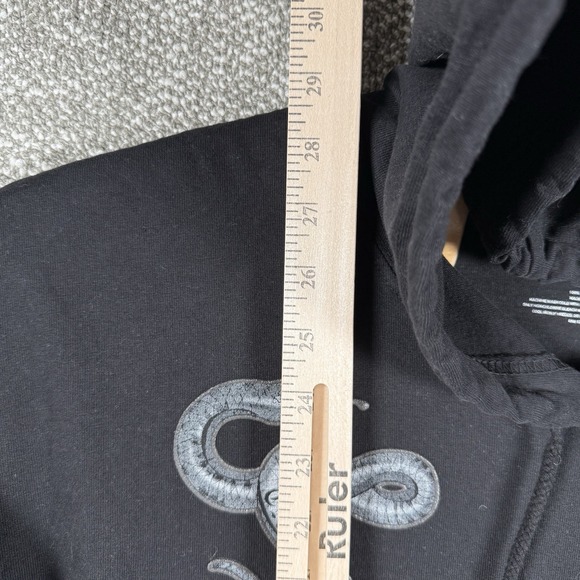 Taylor Swift Reputation Tour Hoodie Small Black Pullover Spirit Jersey RARE - Picture 6 of 9